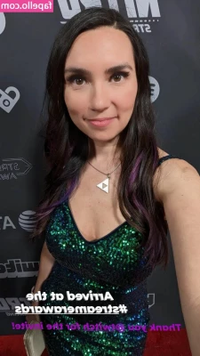 Trisha Hershberger [ trisha-hershberger ] - Ripping out of my shirts like the hulk!