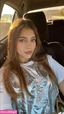 Aimee Danel [ aimee-danel ] - Jumping online now!!!