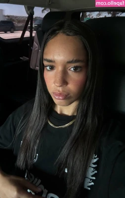 Dina Ayada [ dina-ayada ] - craving a massage so bad 🤍 would you help me?