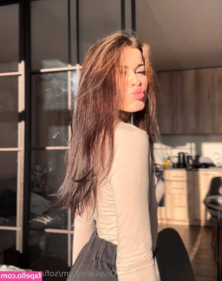 sofia_lynn_vip [ sofia-lynn-vip ] - 1  2  3  Or 4  I bet I can guess which one is your favorite