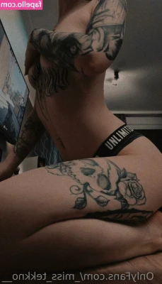 Miss Redhead [ miss-redhead ] - I love fans with clean papers, dm me to see me get creamed pied! 🍆