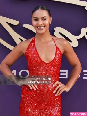 Jordan Coleman [ jordan-coleman-2 ] - How many people want to see me peee in public bathroom again?