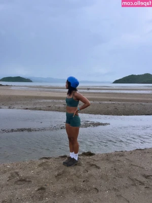 Jordan Coleman [ jordan-coleman-2 ] - Estava fazendo um vídeo gozando bem gostoso pra vocês enquanto meu