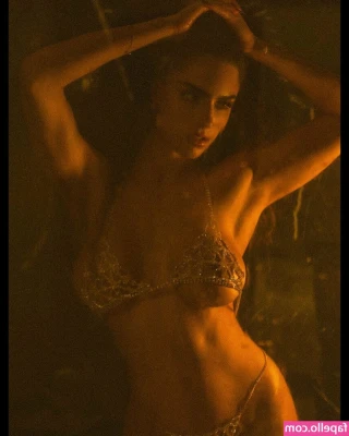 Camila Marana [ camila-marana ] - 🚰 A Sink Full Of Mumma! 🤩
