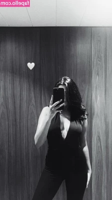 Raphaella Deuringer [ raphaella-deuringer ] - My huge tits are hanging out of this bra... well, it was pretty