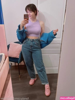 Lilslvkitten - Barefoot harvesting nothing better part 1