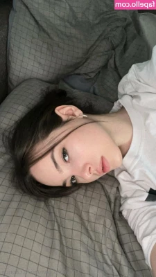 alice.caprice [ alice-caprice ] - Just cause  Happy Sunday