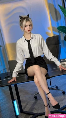 LENivayaAya - The top 3 people that like and comment on all my posts will get a