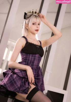 LENivayaAya - Should I change my hair color