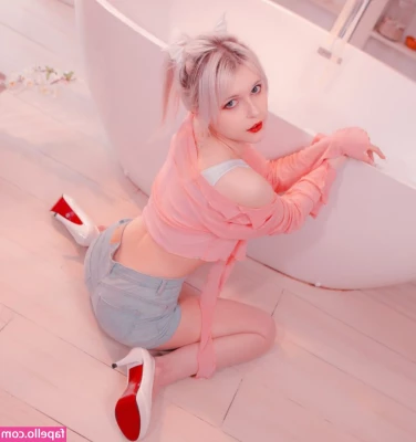 LENivayaAya - Baby  the only thing I m good at is being a tease