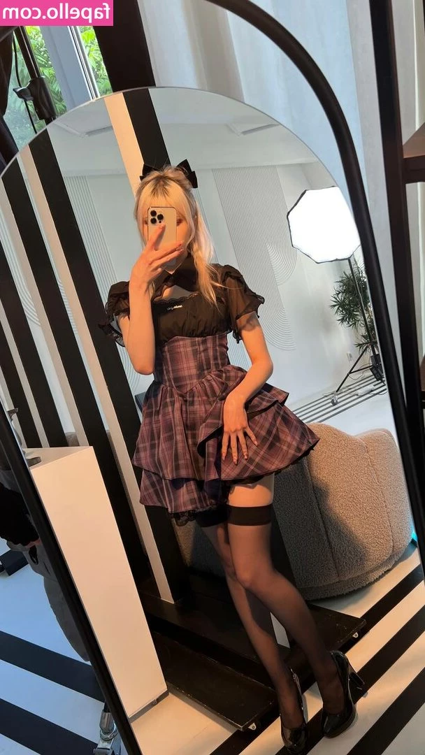 LENivayaAya - Hiii babesss
