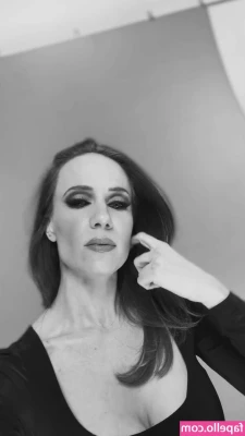 Simone Simons [ simone-simons ] - You want it ?   👉 @manirat