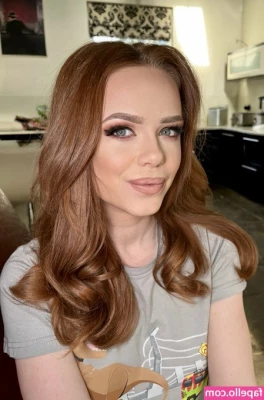 Ella Hughes [ ella-hughes ] - Forget about fireflies  let me light up ur life