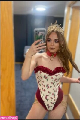 Ella Hughes [ ella-hughes ] - I wish I were still pregnant ! X