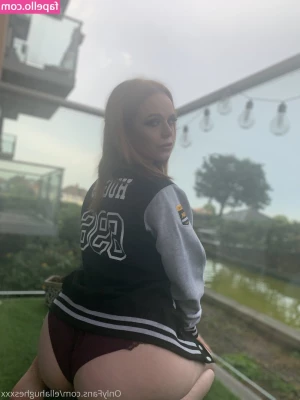 Ella Hughes [ ella-hughes ] - Guys I will do a good nip slip video before my surgery but I will not