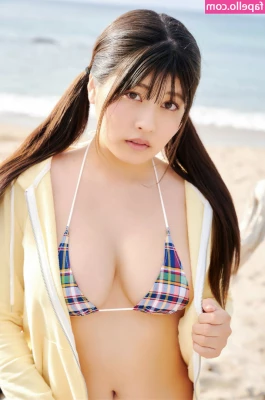 Yoshino Chitose [ yoshino-chitose ] - I loved all these bikini pictures