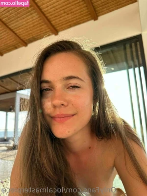 Localmasterpiece - Flirty Friday    Love touching myself for YOU      Show me some love