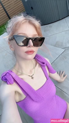 Lili Johansson [ lili-johansson ] - So apparently a few of y'all (like, two of y'all) think the links I