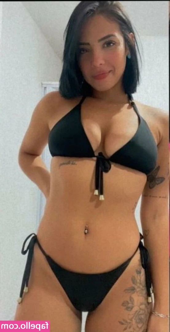 Larissa Souza [ larissa-souza ] - Before the bed time