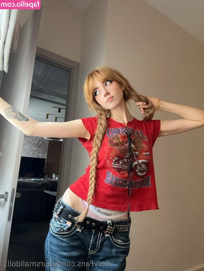 yoursmalldoll1 - It’s a hot one today! Can’t even keep my clothes on in the car!