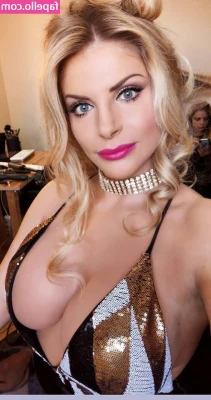 Francesca Cipriani [ francesca-cipriani ] - Can I help ride with you home?💋😈😁😜🤤