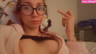 Yattedbb - Alittle booty!