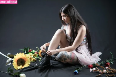 Bely Basarte [ bely-basarte ] - Put your headphones on for this one and find a comfy spot on the