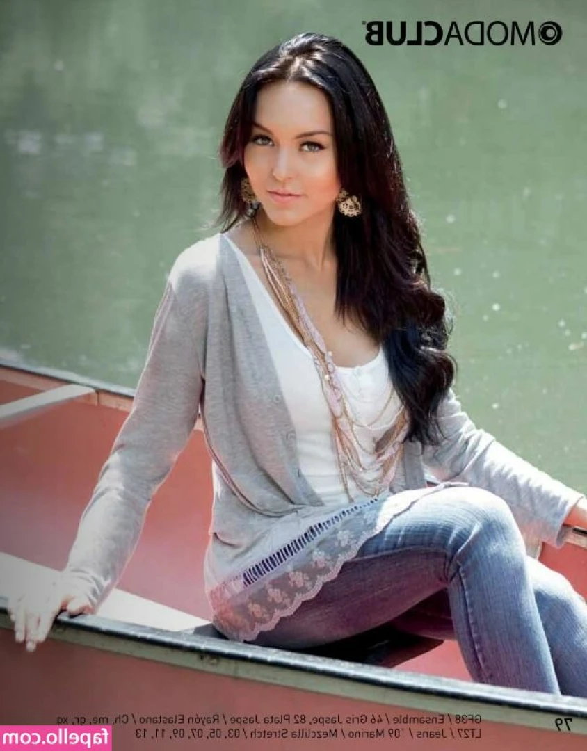 Angelique Boyer [ angelique-boyer ] - I’m thinking about something… DM to find out🤭