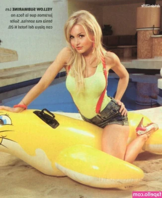 Angelique Boyer [ angelique-boyer ] - Lekker neuken op vakantie schatje 💦🍆🥵🥵