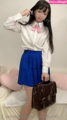 yuahentai_1 [ yuahentai-1-4 ] - Sometimes I just want to be soft and cuddly  3