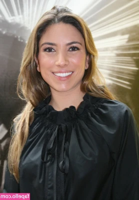 Patricia Abravanel [ patricia-abravanel ] - Happy pi day :P