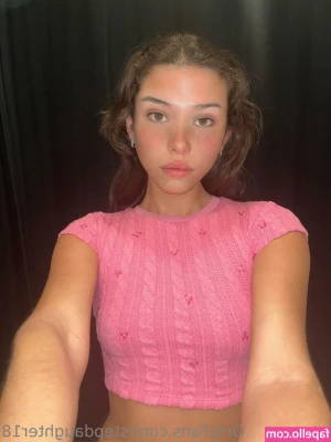stepdaughter18 - New pics two days in a row  I m spoiling y all