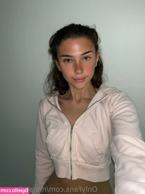 stepdaughter18 - I want your dick in my boobs