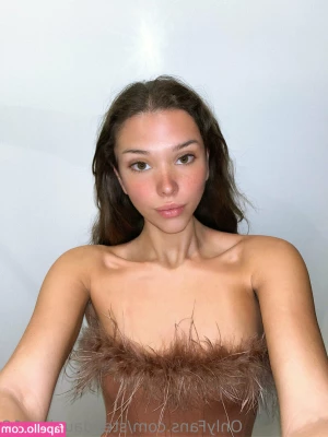 stepdaughter18 - Let me smoke you out