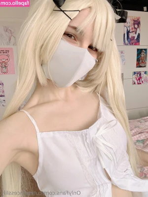 cuteprincesslily - Due to womanly time 🙄 I will be posting the video beginning of