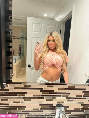 elainavice - Who s ass will you smack first?