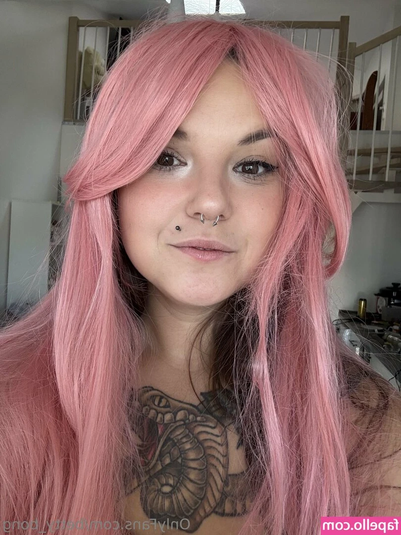 betty_bong [ betty-bong ] - Hello, my darlings🥰 Watch my new long video full body oil massage