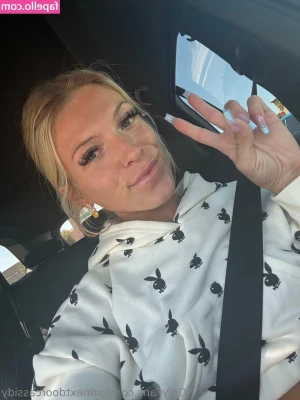 girlnextdoorcassidy [ girlnextdoorcassidy-1 ] - i have a really fun post planned for tonight with actual content, but
