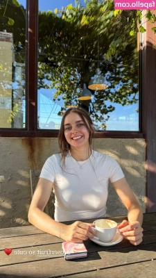 Loserfruit - Here’s my sexy squirting livestream 😈 perks of being on this