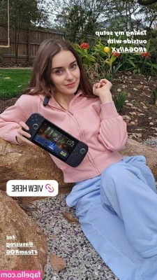 Loserfruit - Sucking dick makes us so horny ❤️ @jasminegrey