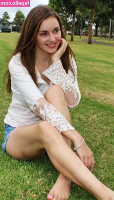 Loserfruit - Legs behind my head is my fave  she a flexible lil thing