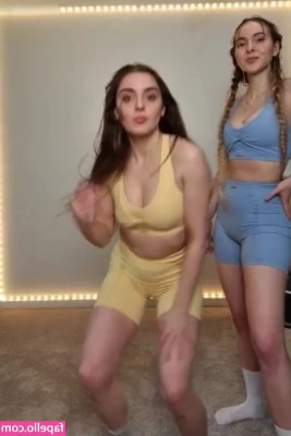 Loserfruit - My vision- sexy shoot in the tub with colorful plastic balls! It