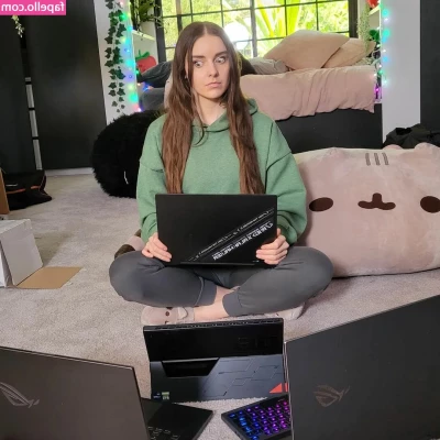 Loserfruit - wet & frisky 💦🥴🥵  ((so sorry this post is late, I was