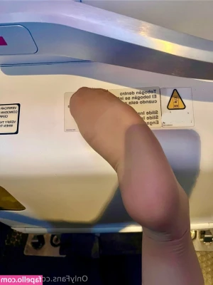 10kfeet - How many donuts do you think I can stack on my dick? 🤔 Vote Below