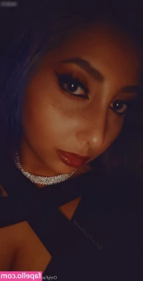 blxckcatangel - I put together my side table on cam today!