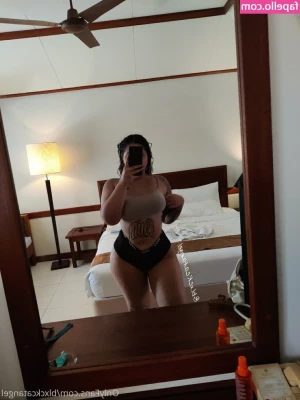 blxckcatangel - Making soupies for my tummy  maybe I ll post a smoking in bed selfie