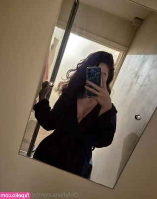 rosepxoxo98 - Let me sit on your face and squirt in your mouth 😍 Fantasy POV