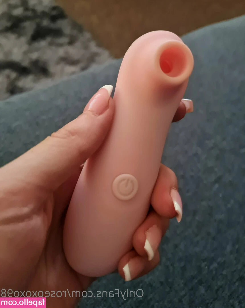 rosepxoxo98 - I’ve officially decided this is my hottest scene EVER! What’s