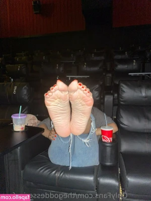 thegoddesserin_free [ thegoddesserin-free ] - I’m Home Alone 🍆