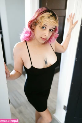 monalovesmoaning - have a wonderful night, sleep tight and cum hard for me 🤤
